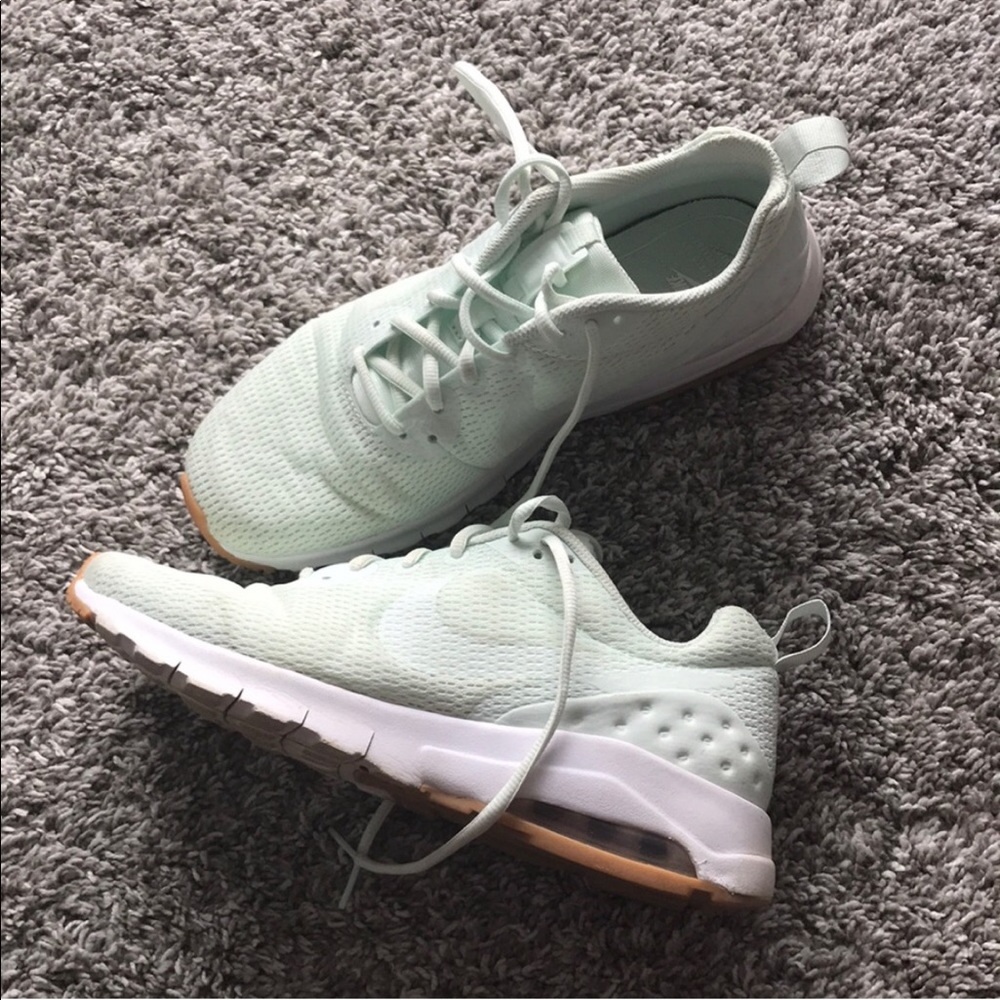 Mint green Nike Air